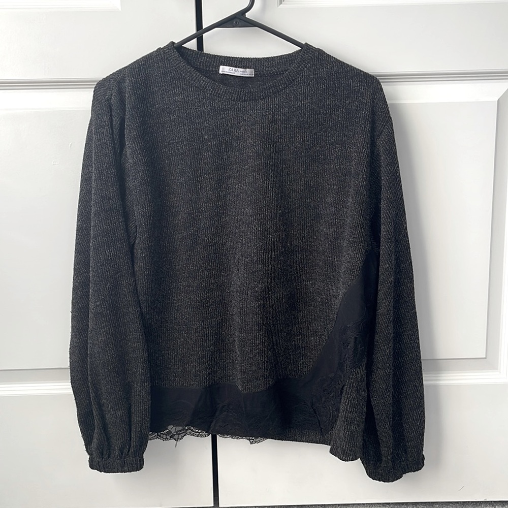 Zara sweater - size medium
